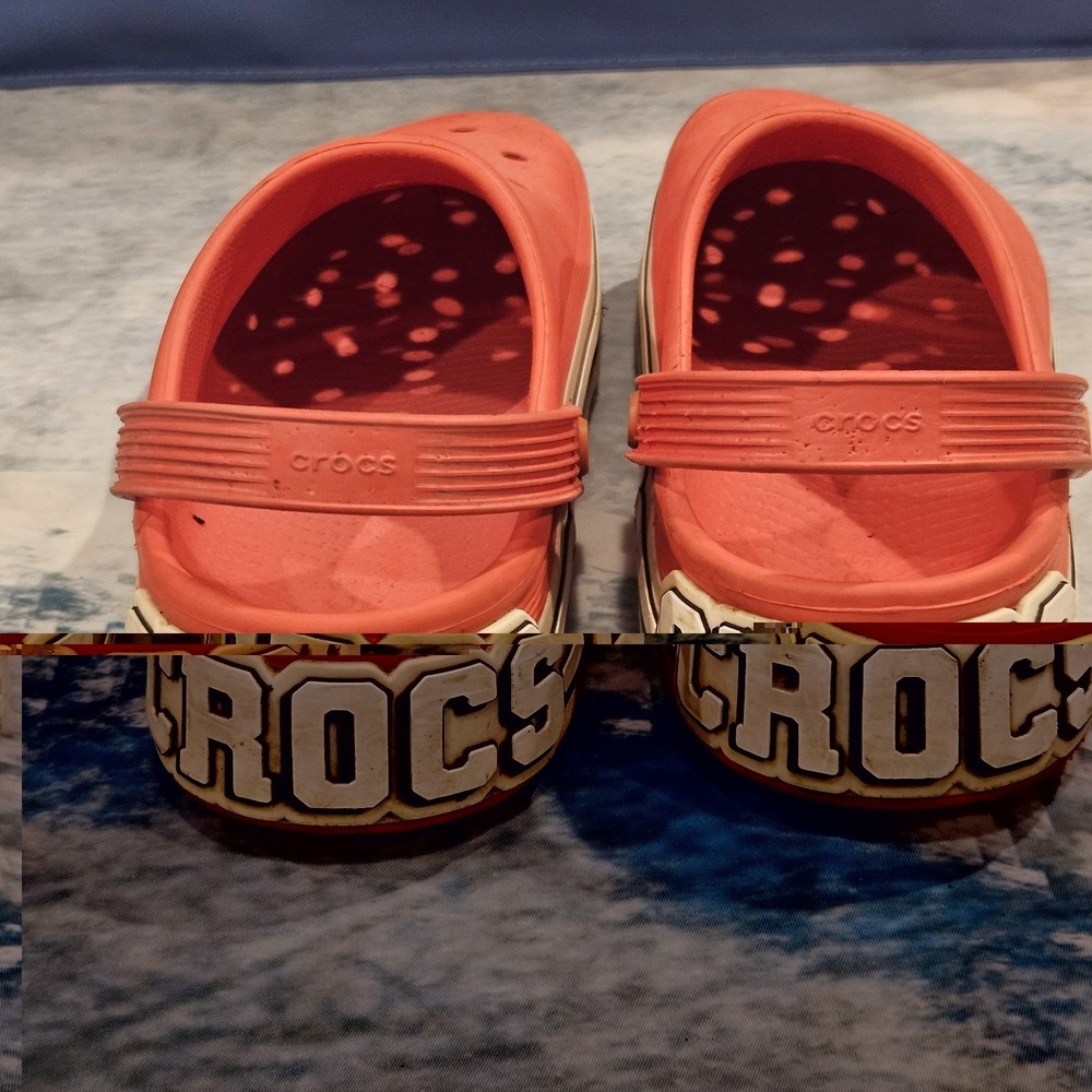 Crocs Crocband Red Clogs Men's 10 Women's 12 Slip On Shoes Fair Condition - Picture 3 of 9